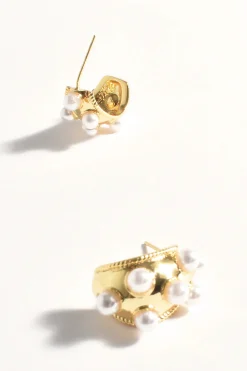 Curved Gold Earring with PEARLS