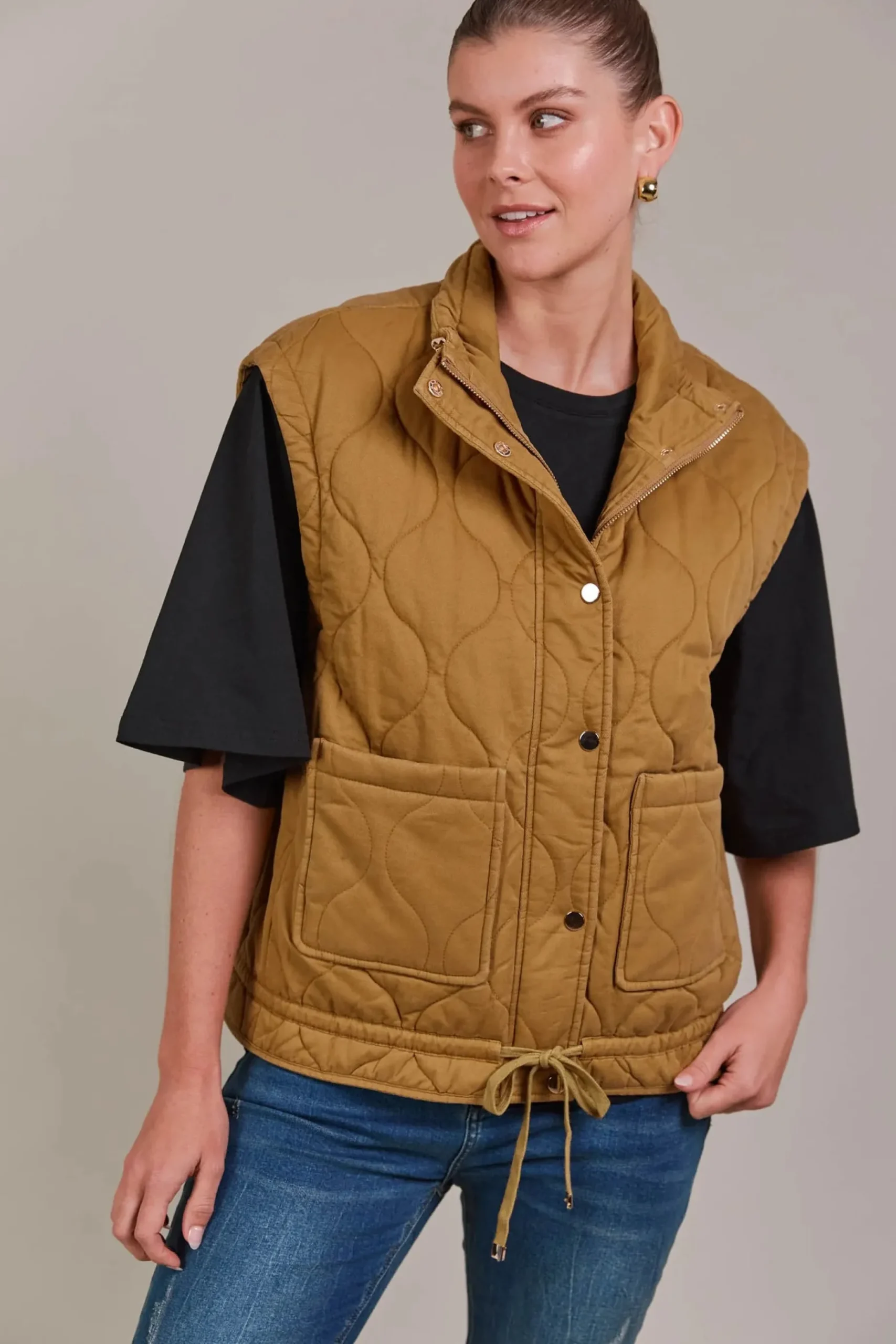 EB&IVE Pepi Vest TOBACCO