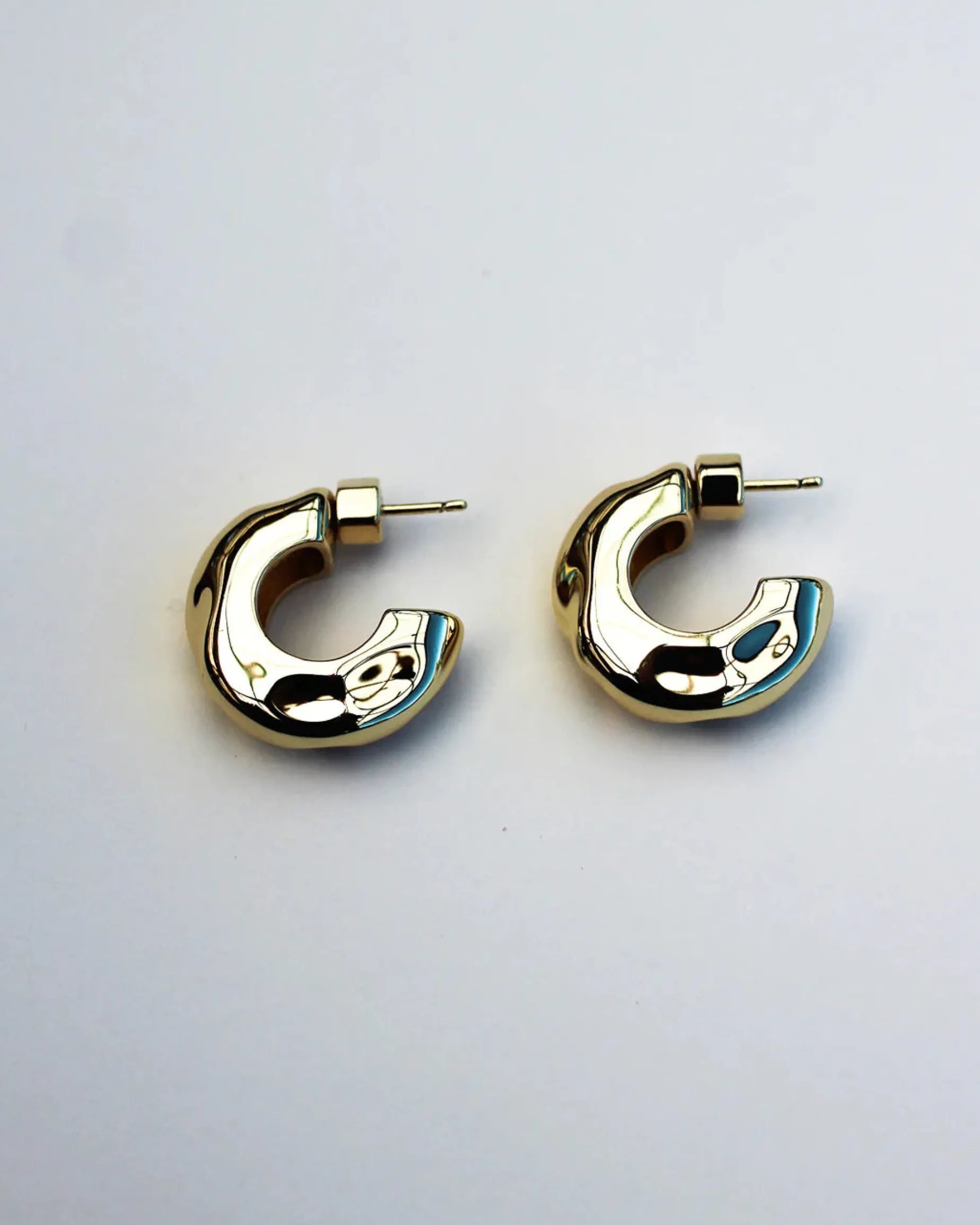 F+H Hammered Chubby Hoops GOLD
