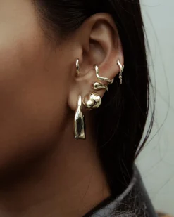 F+H Hook Hammered Earrings GOLD