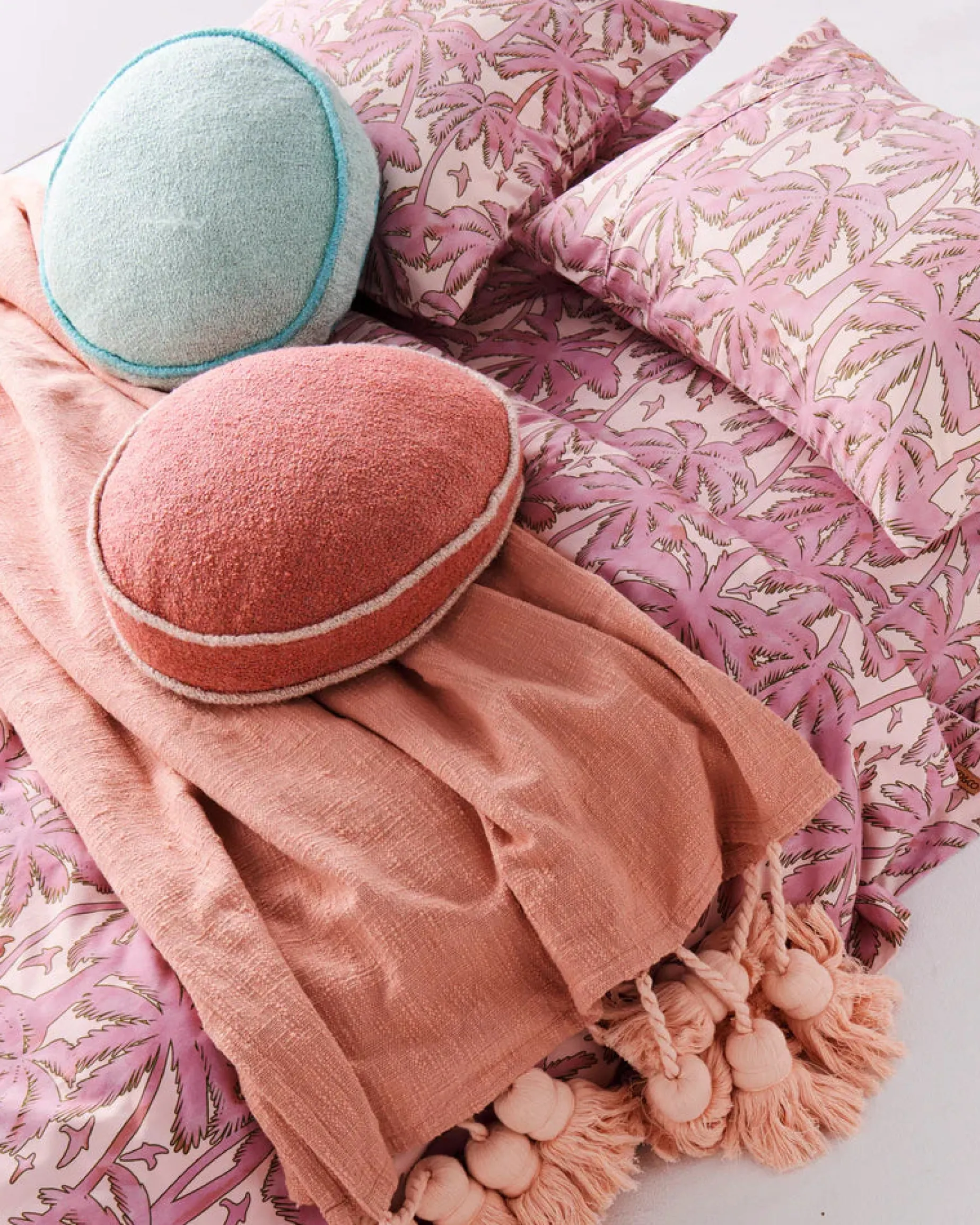 KIP & CO Boucle Cushion Round BELLINI