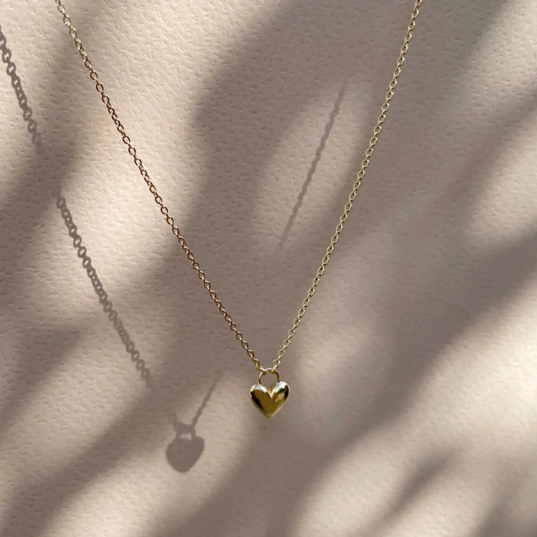 LINDA TAHIJA Mini Amore Necklace SILVER