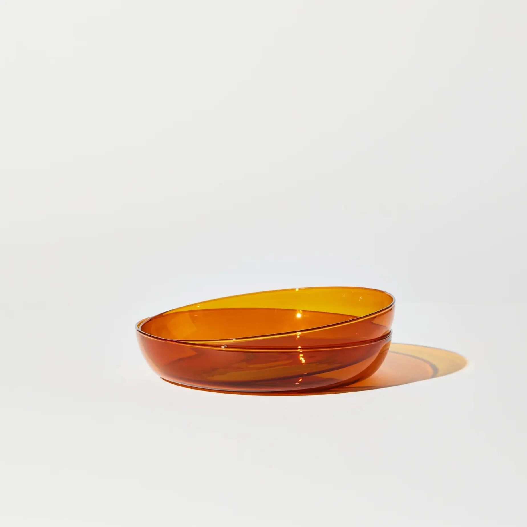 NUNU Abracadabra Plate AMBER
