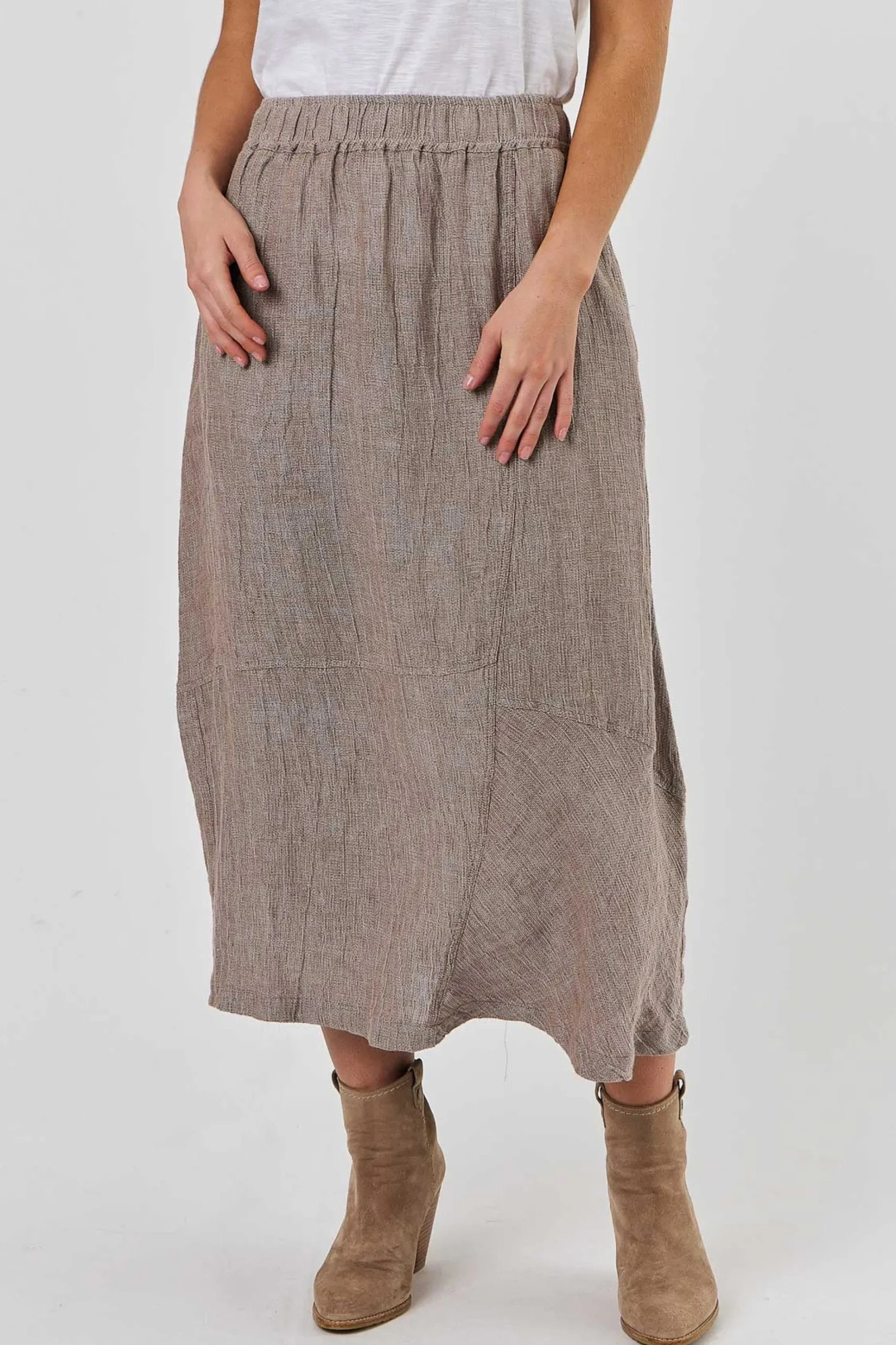 O&J Linen Midi Skirt TRUFFLE