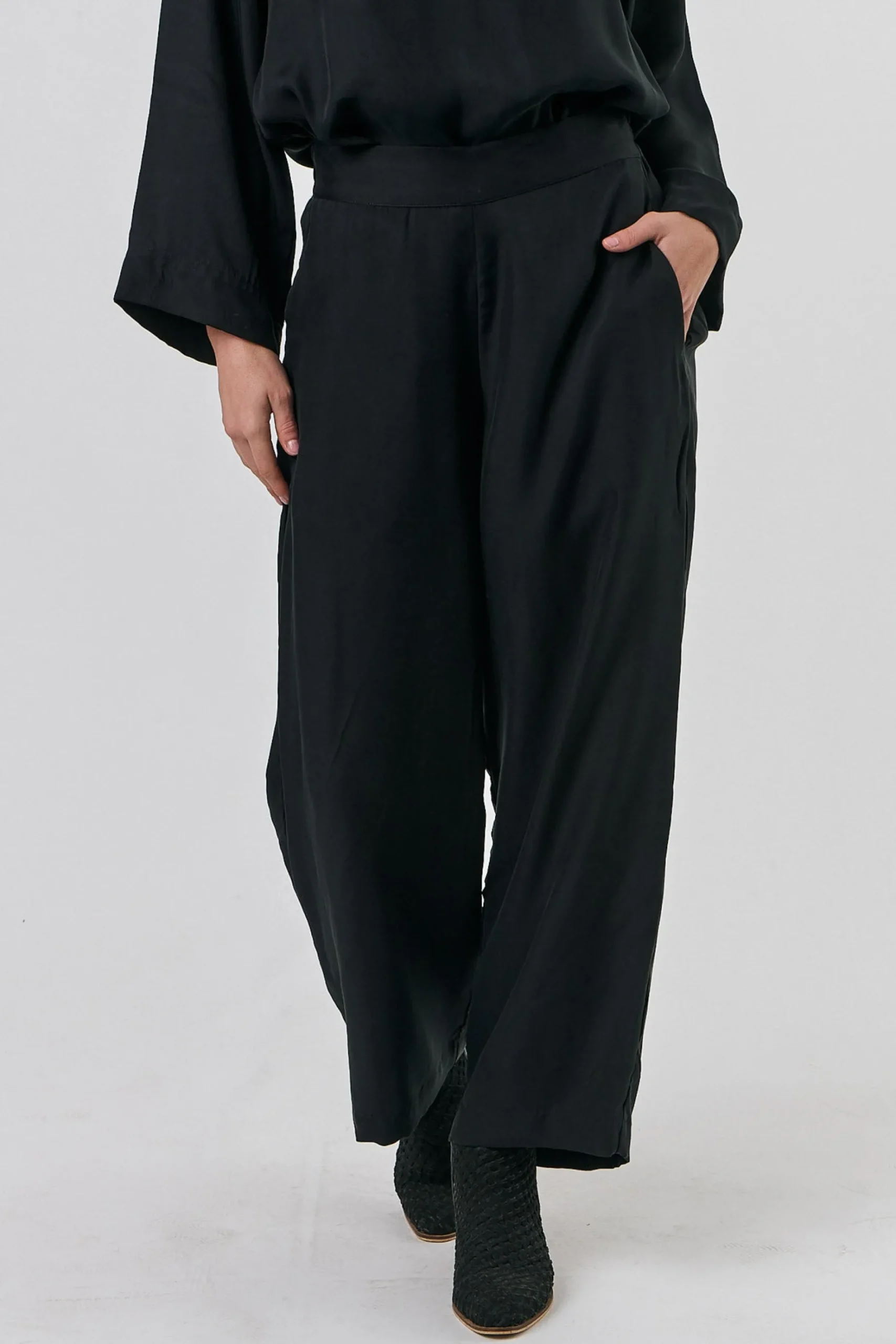 O&J Linen Pant PITCH