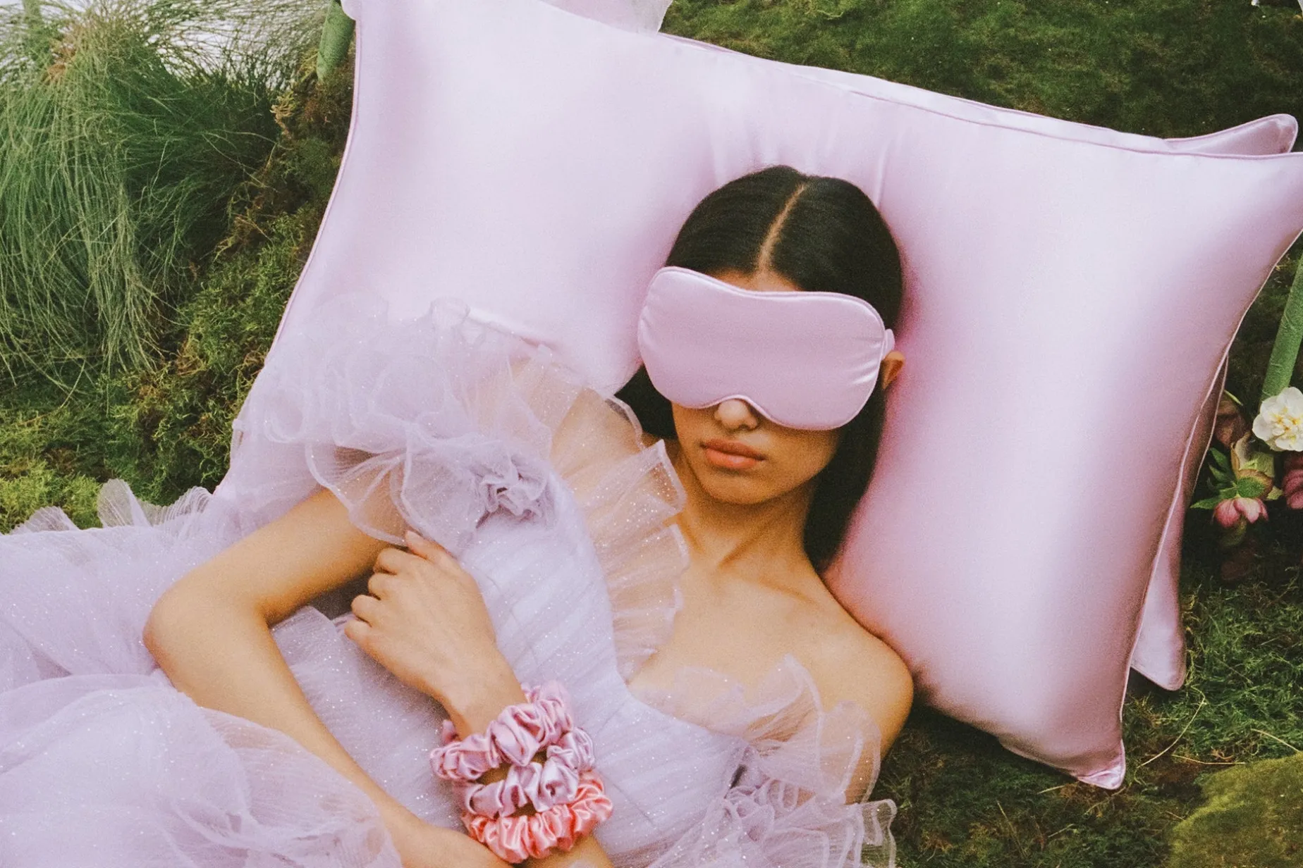 SLIP Silk Sleep Contour Mask WILDFLOWER