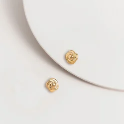 SUPER AMAZING Swirl Stud GOLD
