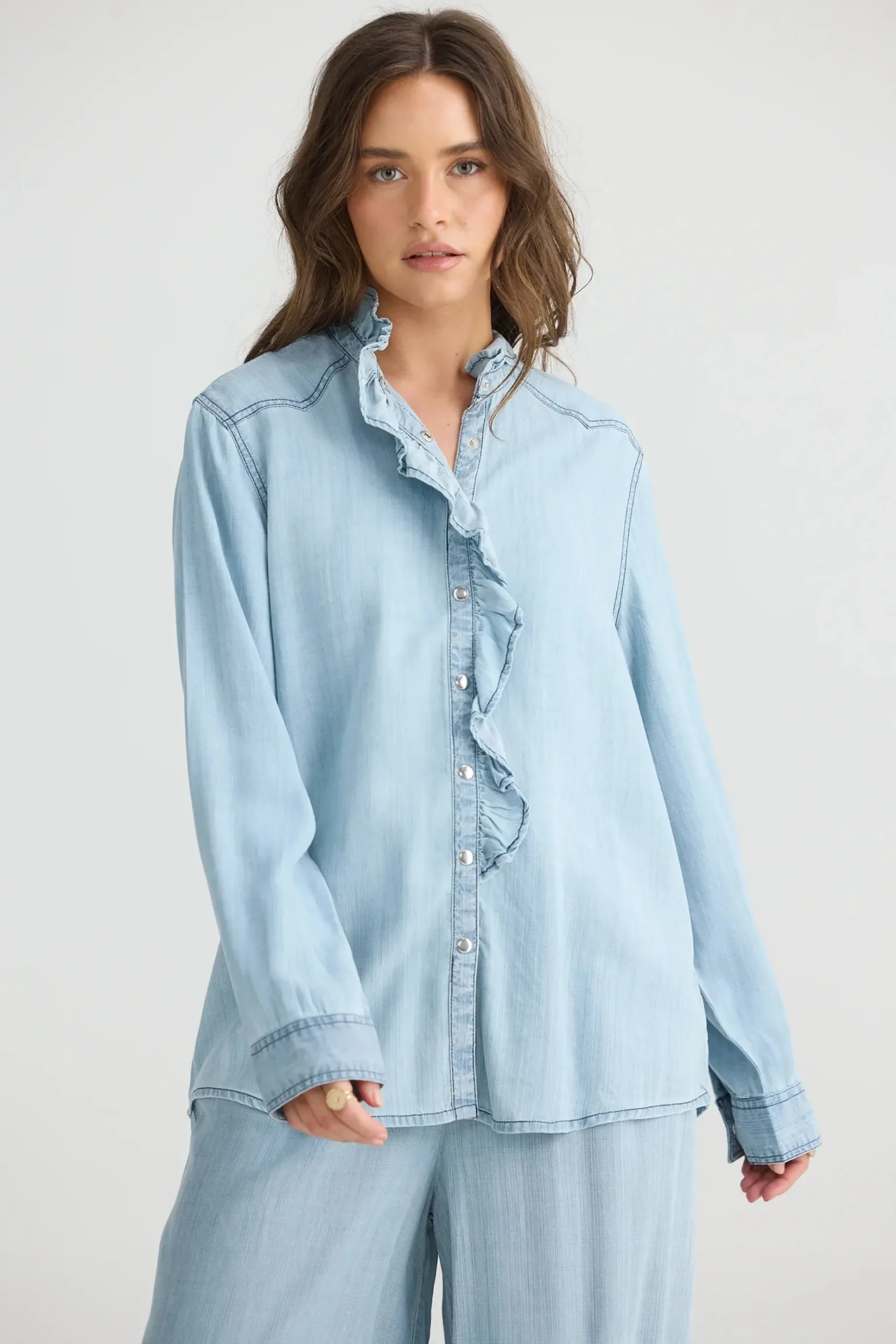 TALISMAN Pedro Shirt LIGHT WASH DENIM
